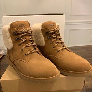 UGG Romely Heritage Lace Boots
